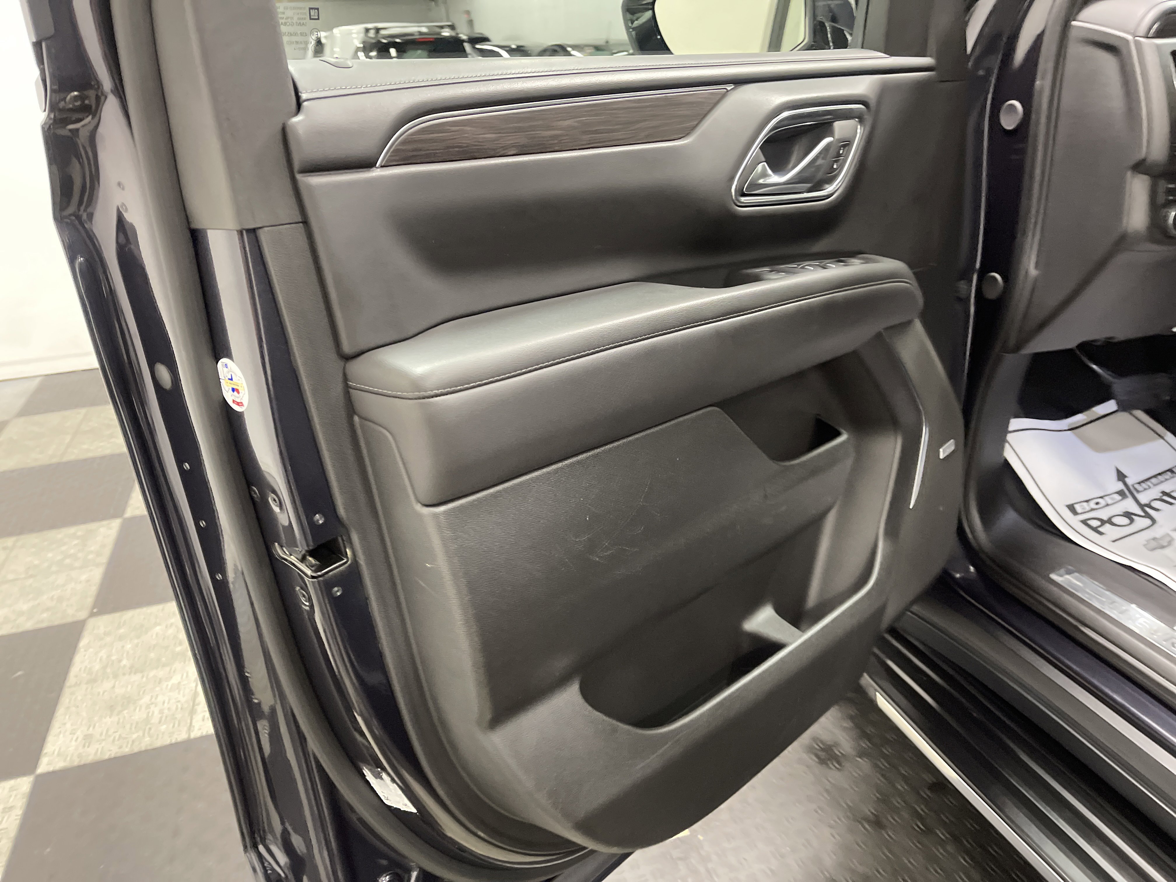 Used 2024 Chevrolet Tahoe LT image 10