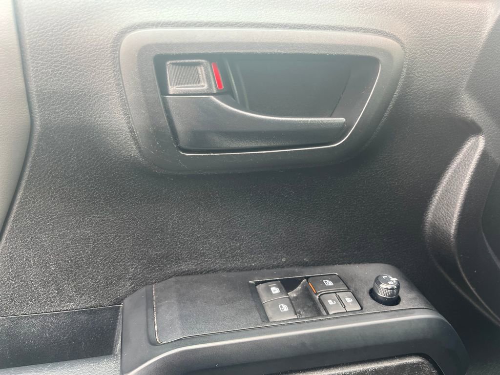 Used 2021 Toyota Tacoma SR image 21