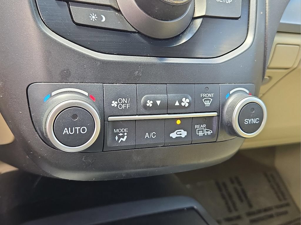 Used 2017 Acura RDX AWD image 16