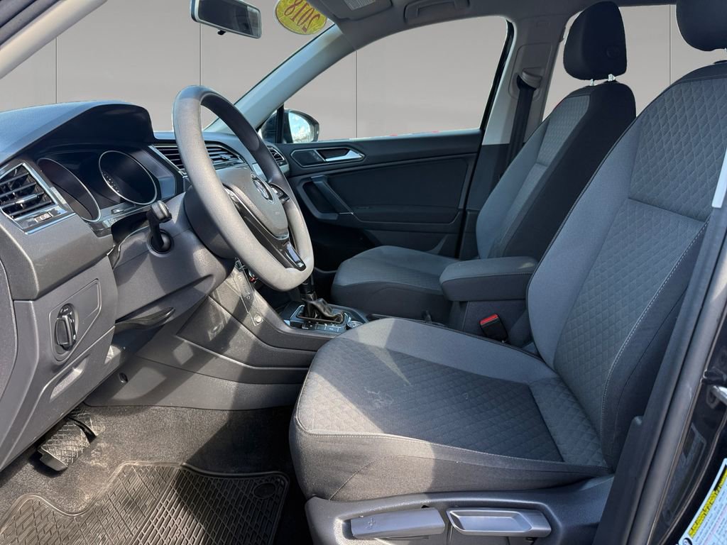 Used 2018 Volkswagen Tiguan S image 10