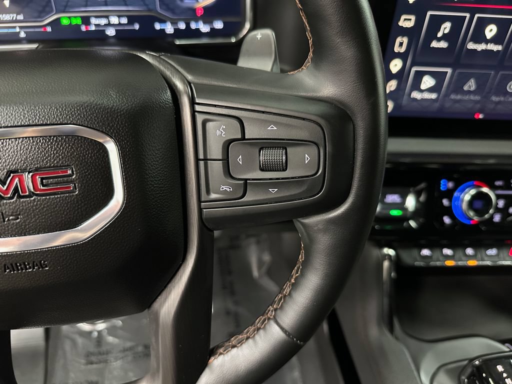Used 2024 GMC Sierra 1500 AT4 w/ Technology Package AWD/4WD image 16