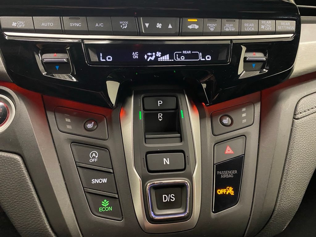 Used 2025 Honda Odyssey Sport-L image 18