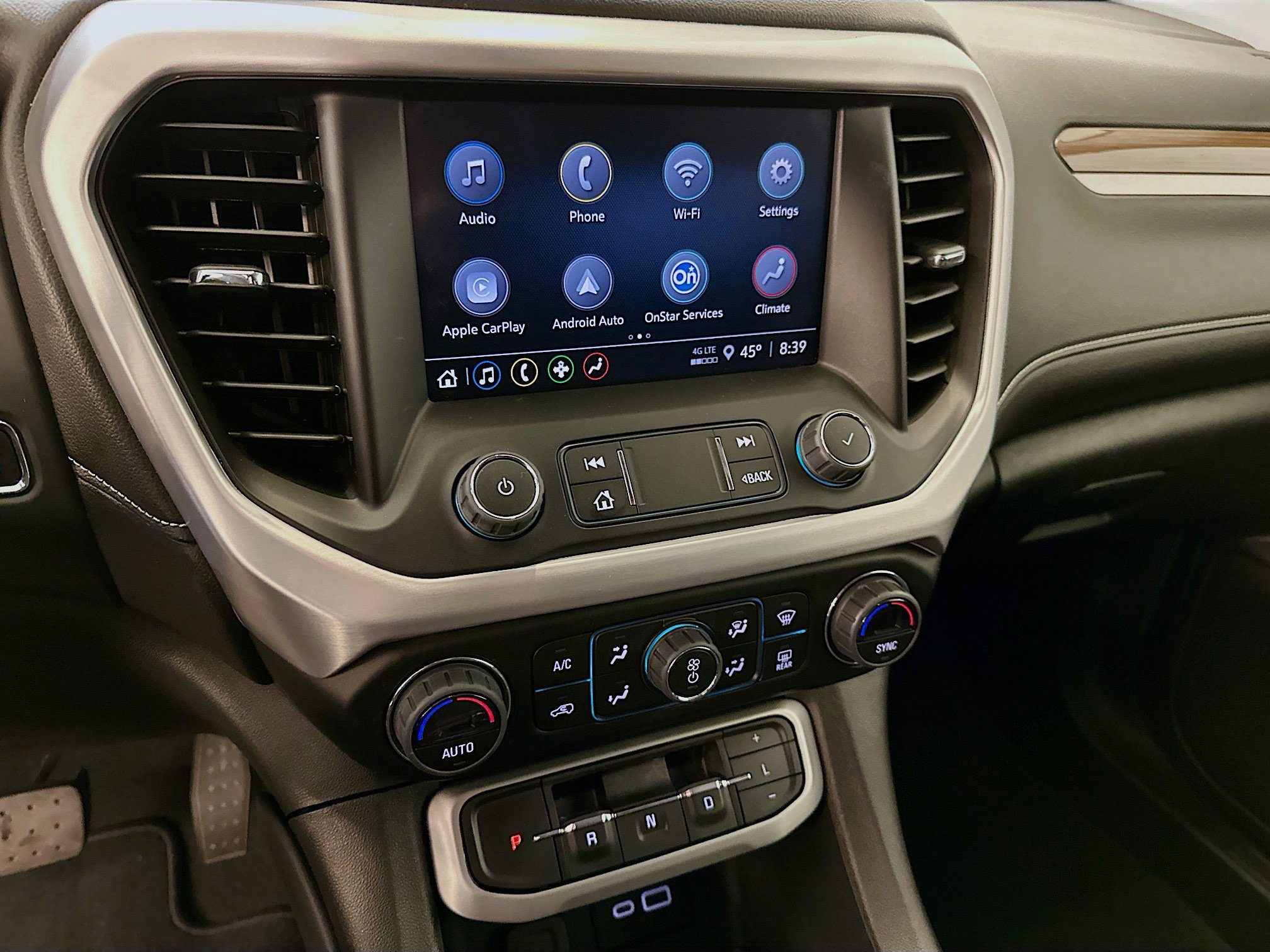 Used 2023 GMC Acadia SLE w/ Driver Convenience Package image 26