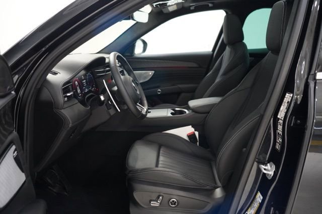 Used 2025 Maserati Grecale GT AWD/4WD image 15