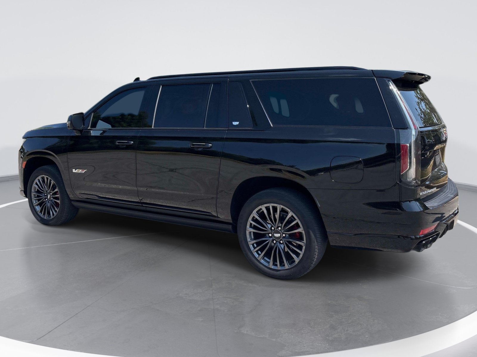 Used 2023 Cadillac Escalade ESV V AWD/4WD image 5