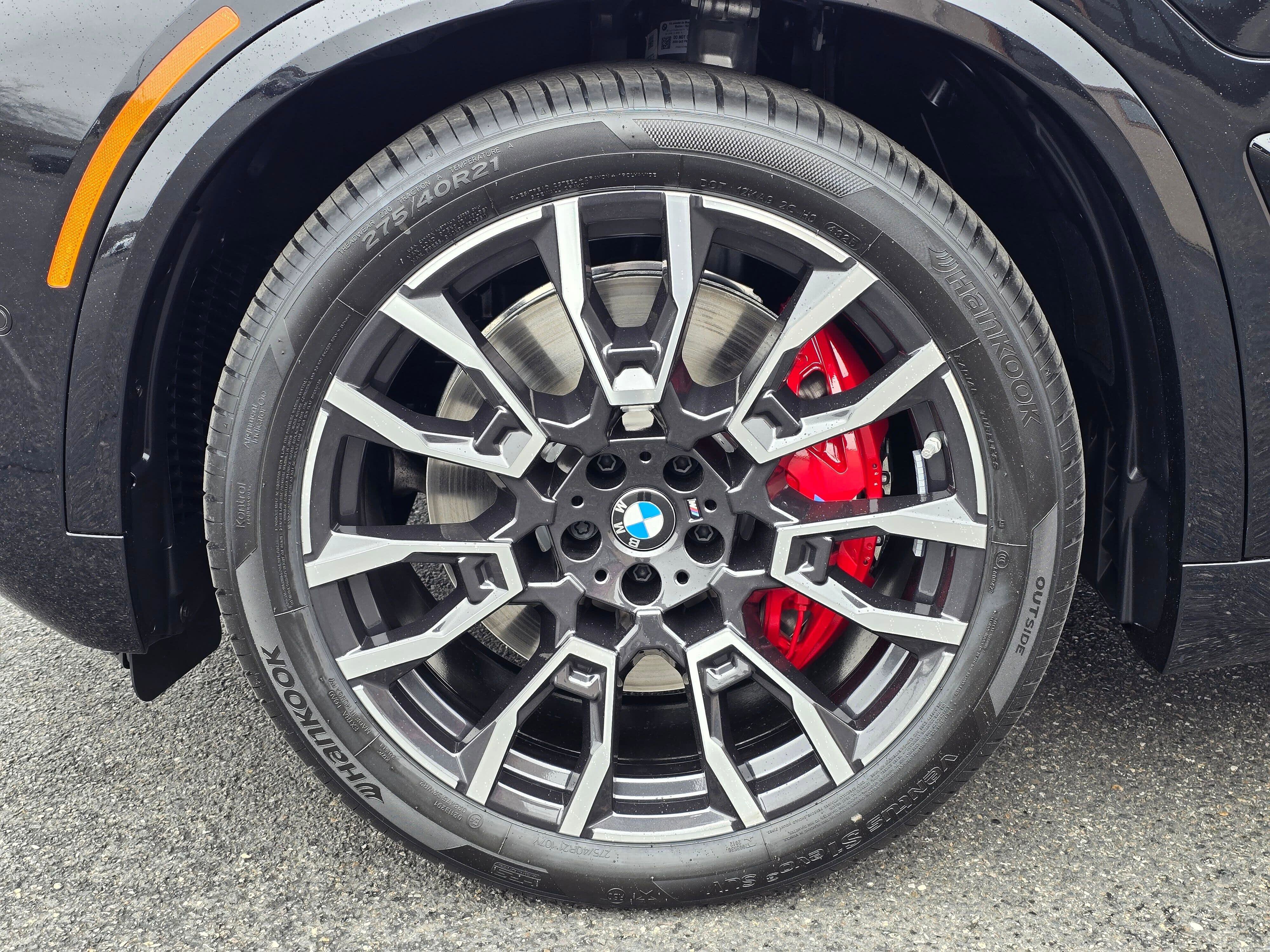 New 2026 BMW X5 xDrive50e w/ Executive Package image 8