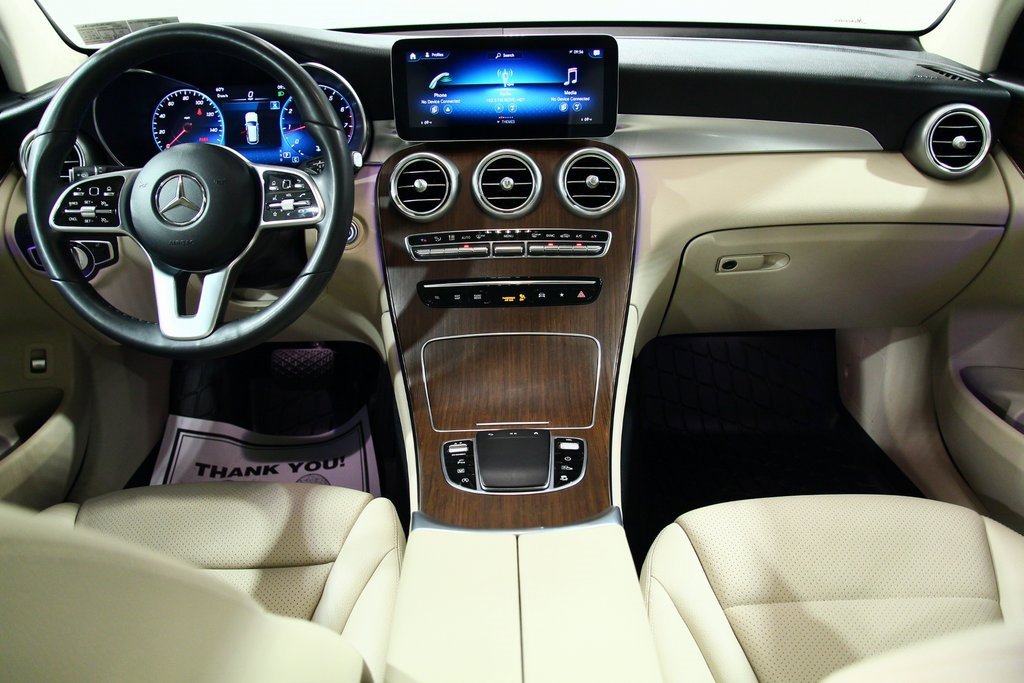 Used 2022 Mercedes-Benz GLC 300 4MATIC image 4