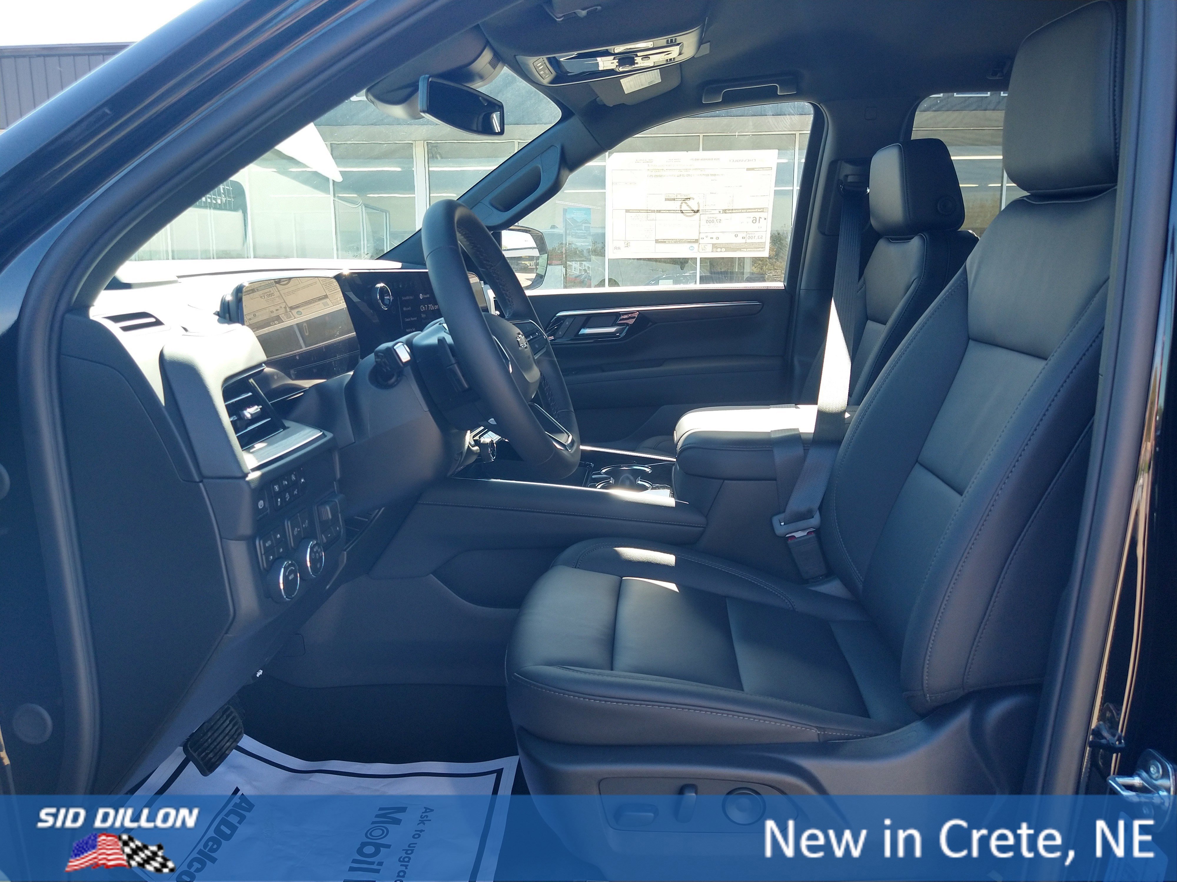 New 2026 Chevrolet Suburban Z71 image 3