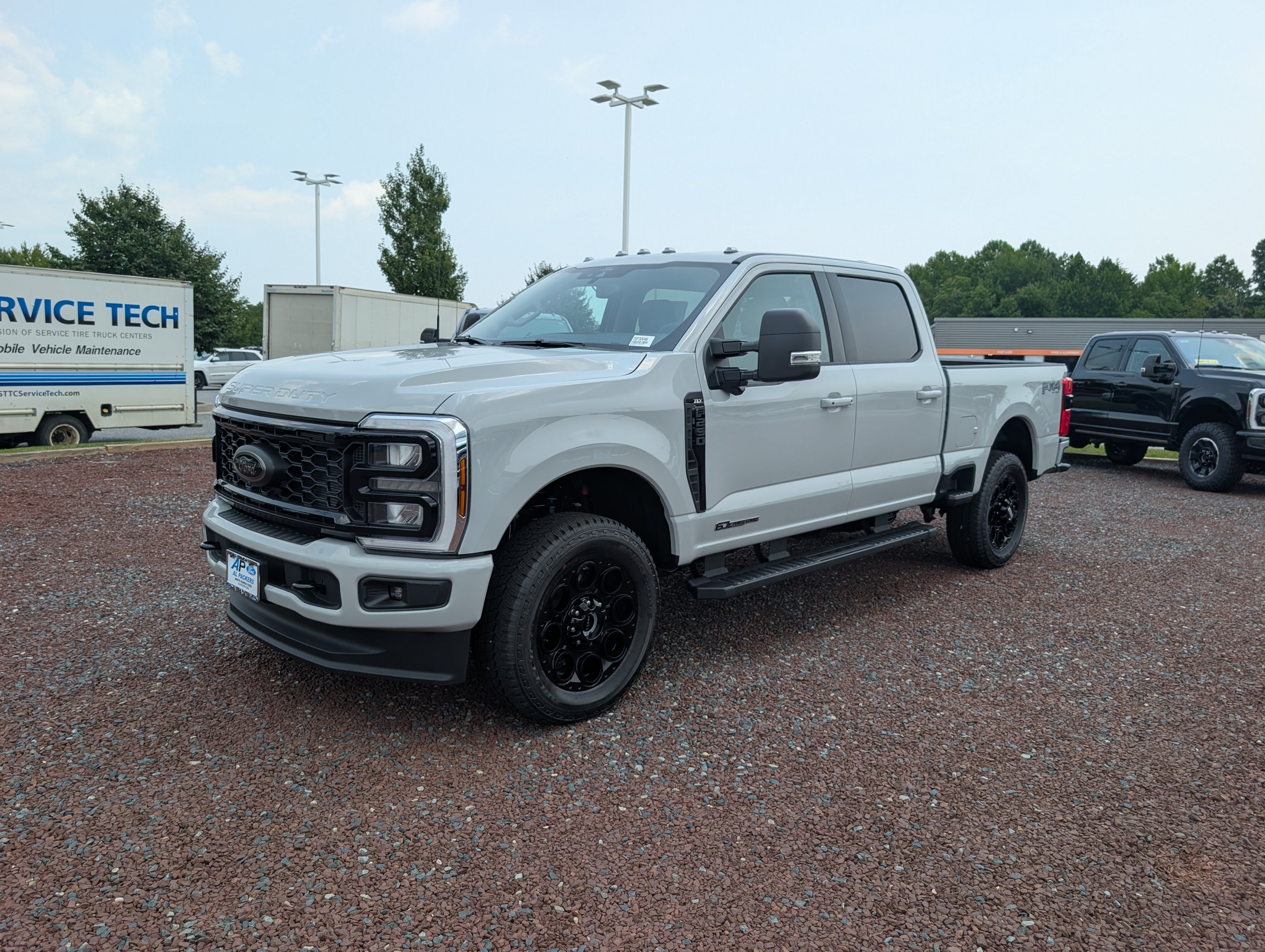 New 2026 Ford F250 XLT w/ XLT Premium Package AWD/4WD image 4