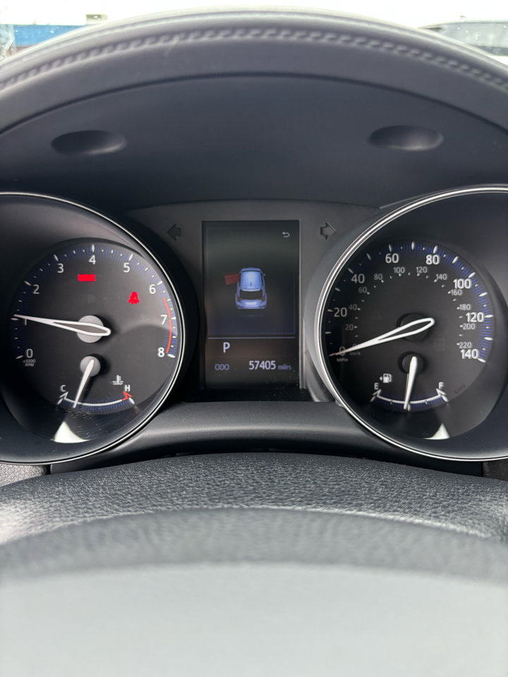 Used 2019 Toyota C-HR LE image 16