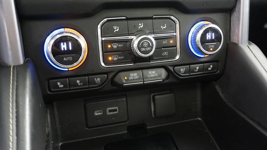 Used 2021 GMC Yukon XL SLT w/ SLT Premium Package image 43