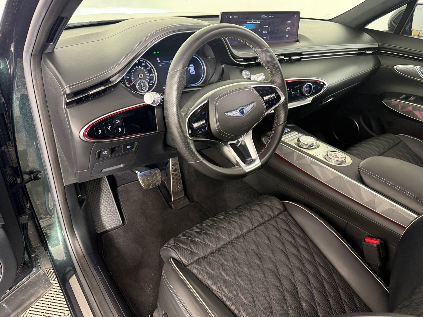 Used 2022 Genesis GV70 3.5T Sport w/ Sport Advanced Package AWD/4WD image 4