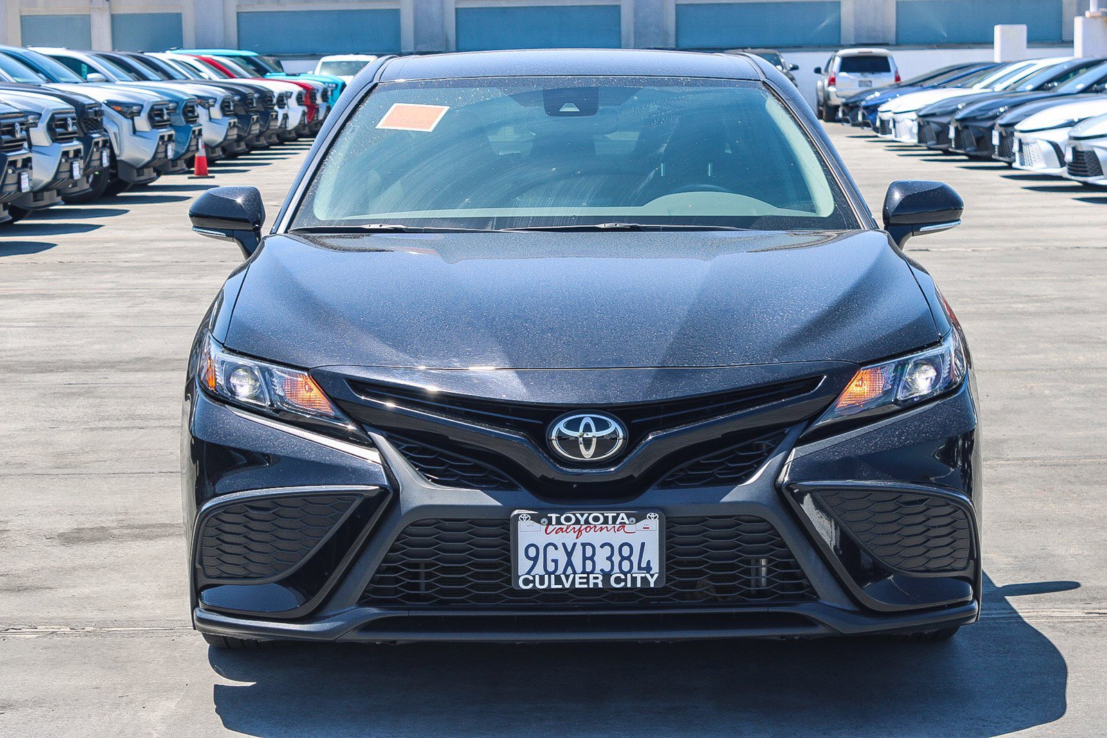 Certified 2023 Toyota Camry SE w/ Convenience Package FWD image 3