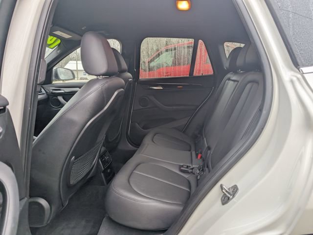 Used 2016 BMW X1 xDrive28i image 9