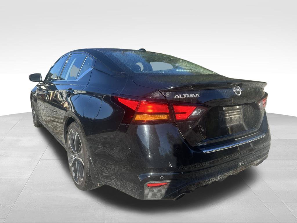 Used 2023 Nissan Altima 2.5 SR w/ SR Premium Package FWD image 6