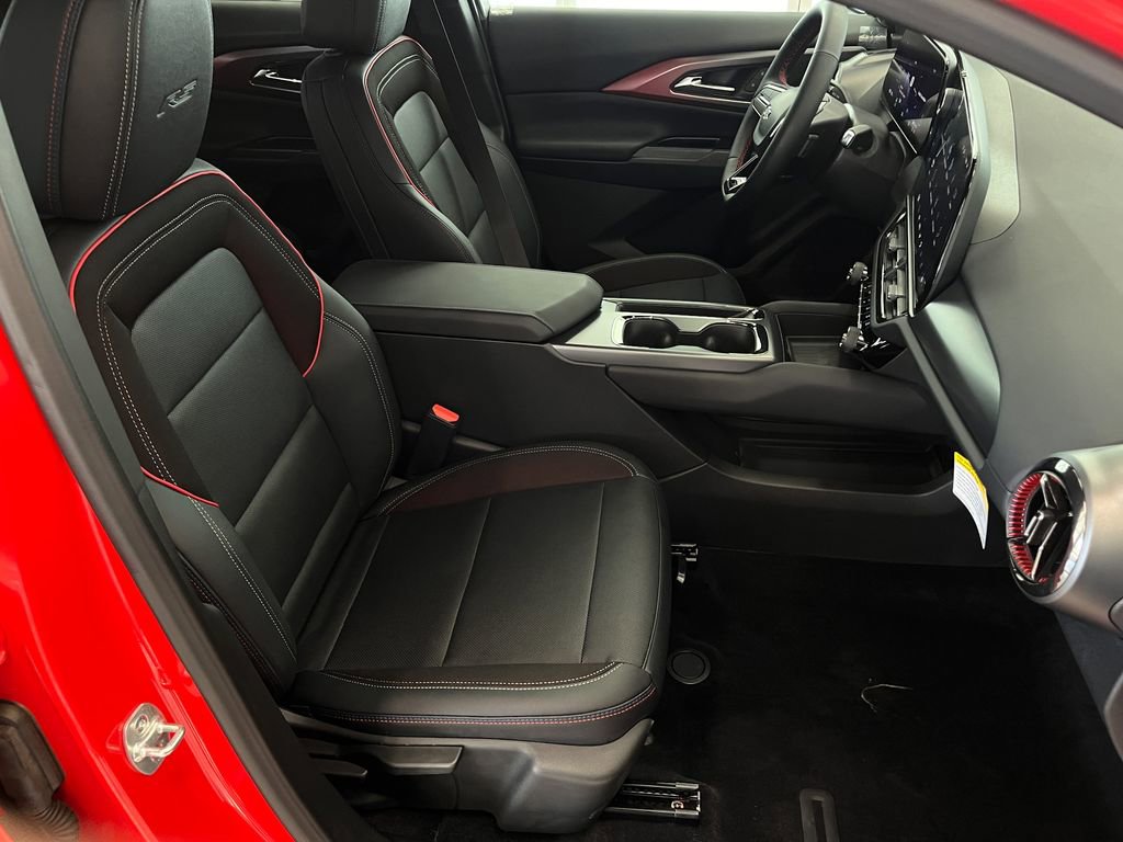 Used 2025 Chevrolet Equinox EV RS image 32