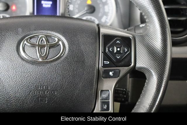 Used 2022 Toyota Tacoma SR5 w/ Technology Package RWD image 10