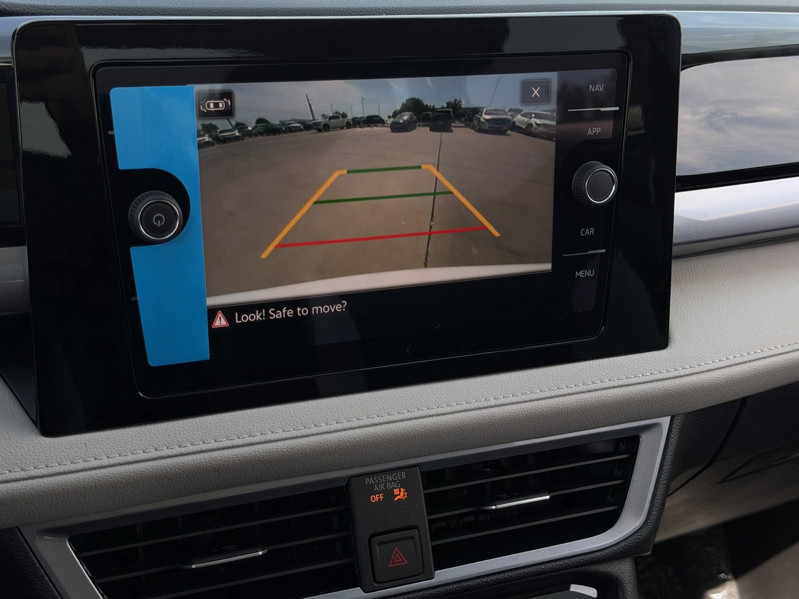New 2026 Volkswagen Taos SEL AWD/4WD image 19