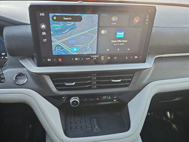 Used 2025 Ford Explorer Platinum w/ LUX Leather Package image 15