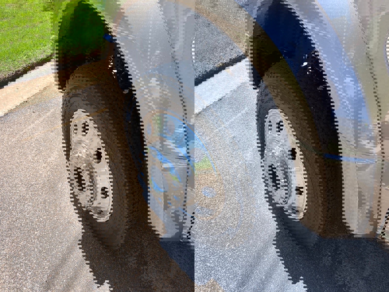 Used 2021 Ford F450 Limited AWD/4WD image 3