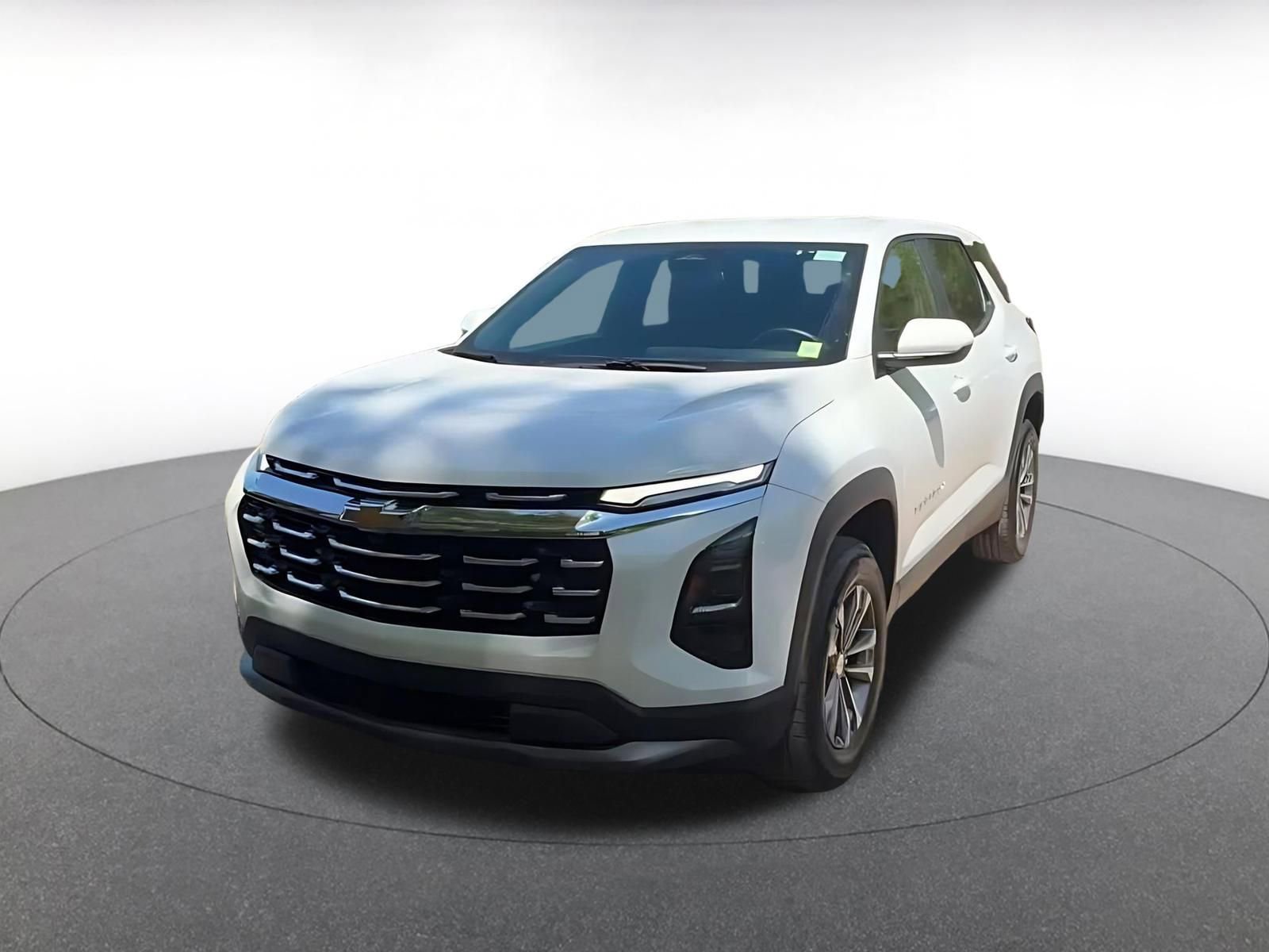 Used 2025 Chevrolet Equinox LT AWD/4WD image 7