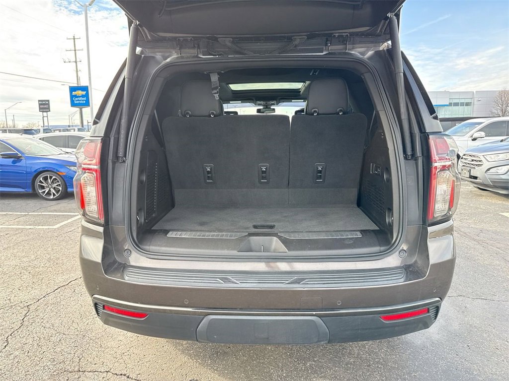 Used 2021 Chevrolet Tahoe RST w/ Luxury Package image 25