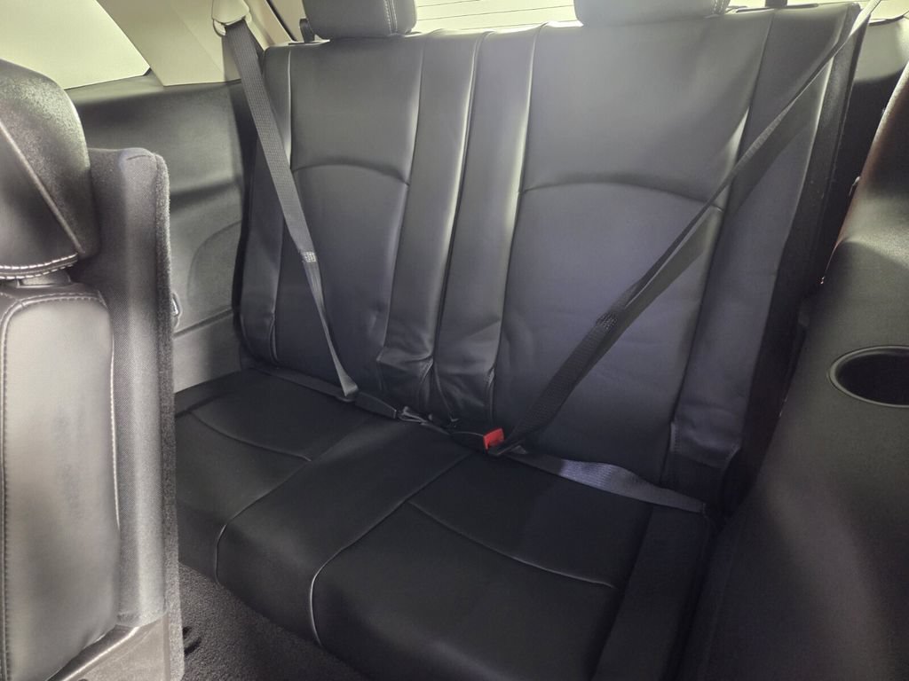 Used 2018 Dodge Journey Crossroad FWD image 24