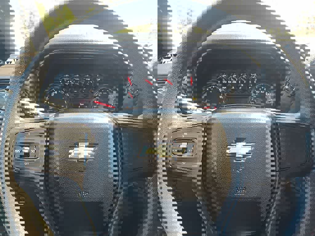 Used 2021 Chevrolet Silverado 1500 Custom image 16