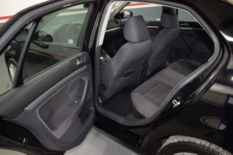 Used 2009 Volkswagen Jetta S FWD image 13