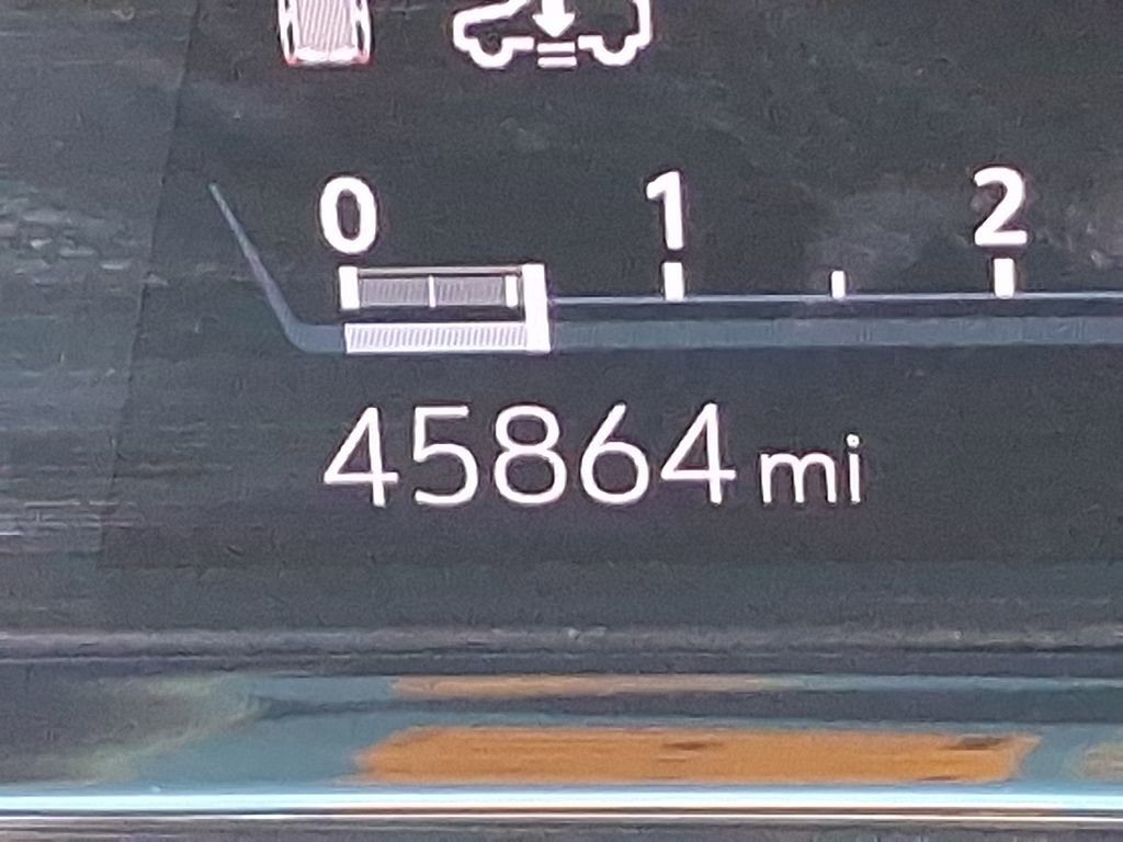 Used 2022 Cadillac Escalade Sport w/ Touring Package image 18