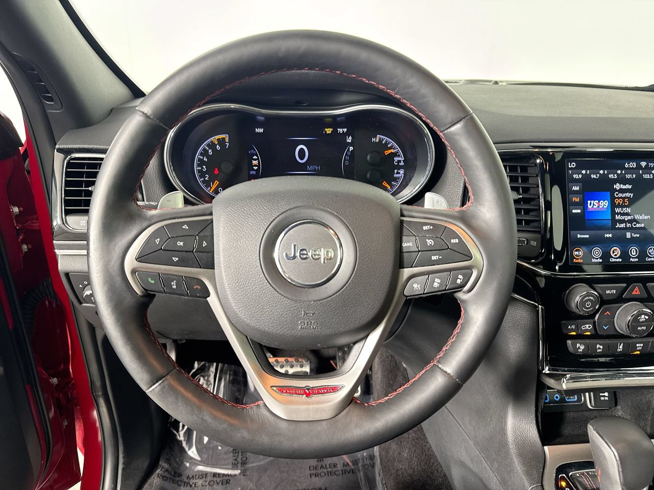 Used 2019 Jeep Grand Cherokee Trailhawk w/ Trailhawk Luxury Group AWD/4WD image 16