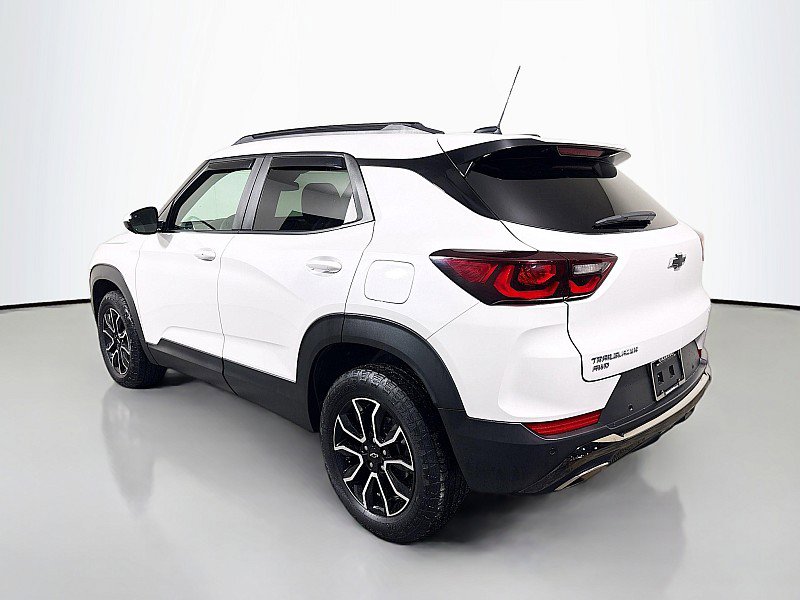 Used 2024 Chevrolet TrailBlazer ACTIV w/ Driver Confidence Package image 5