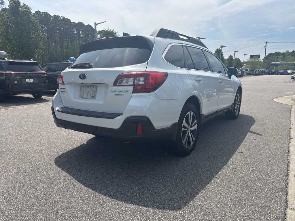 Used 2019 Subaru Outback 3.6R Limited image 5