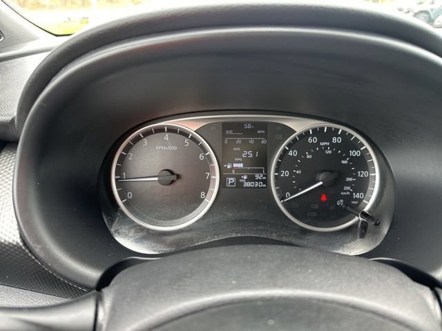 Used 2019 Nissan Kicks S FWD image 24
