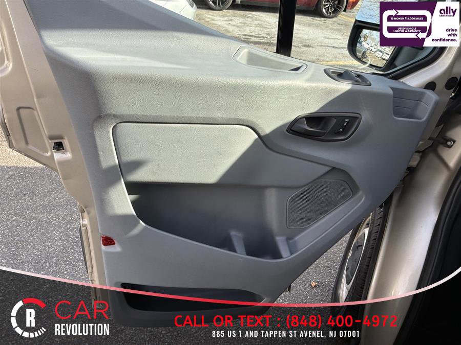 Used 2019 Ford Transit 350 XL image 37