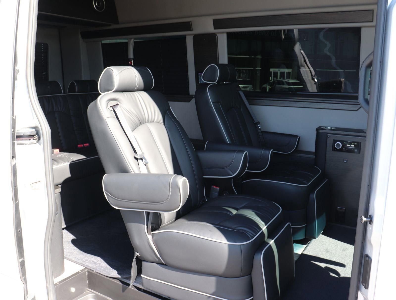 New 2022 Mercedes-Benz Sprinter 2500 image 12