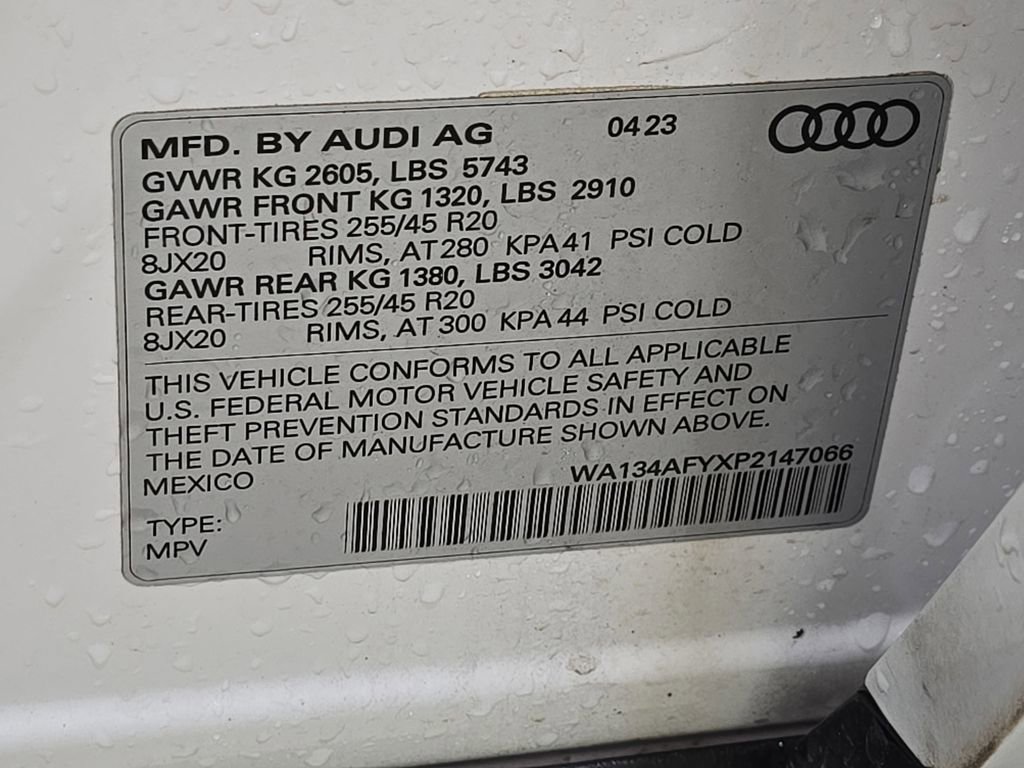 Used 2023 Audi SQ5 Prestige w/ Prestige Package image 36