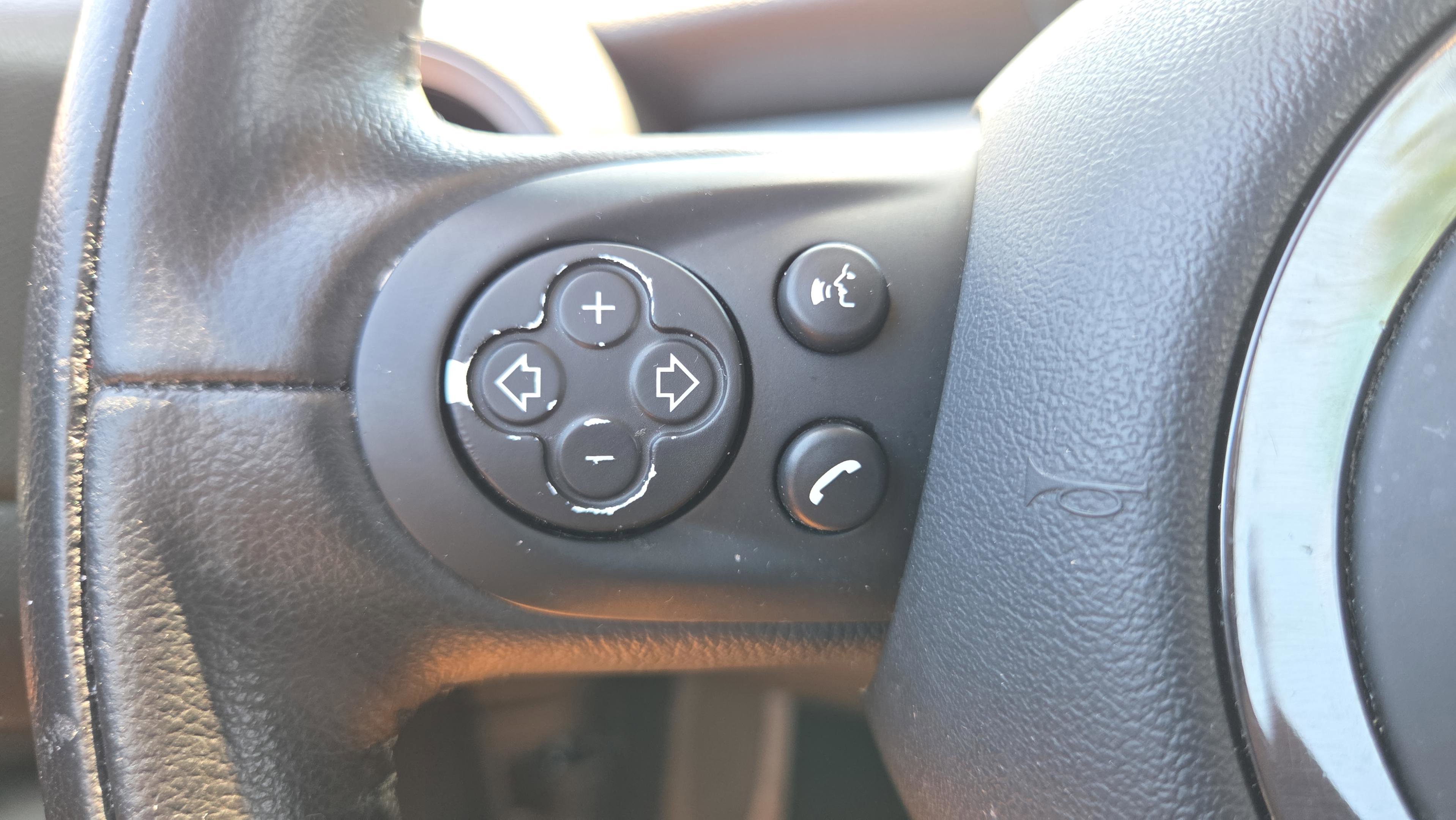 Used 2012 MINI Cooper Hardtop FWD image 25