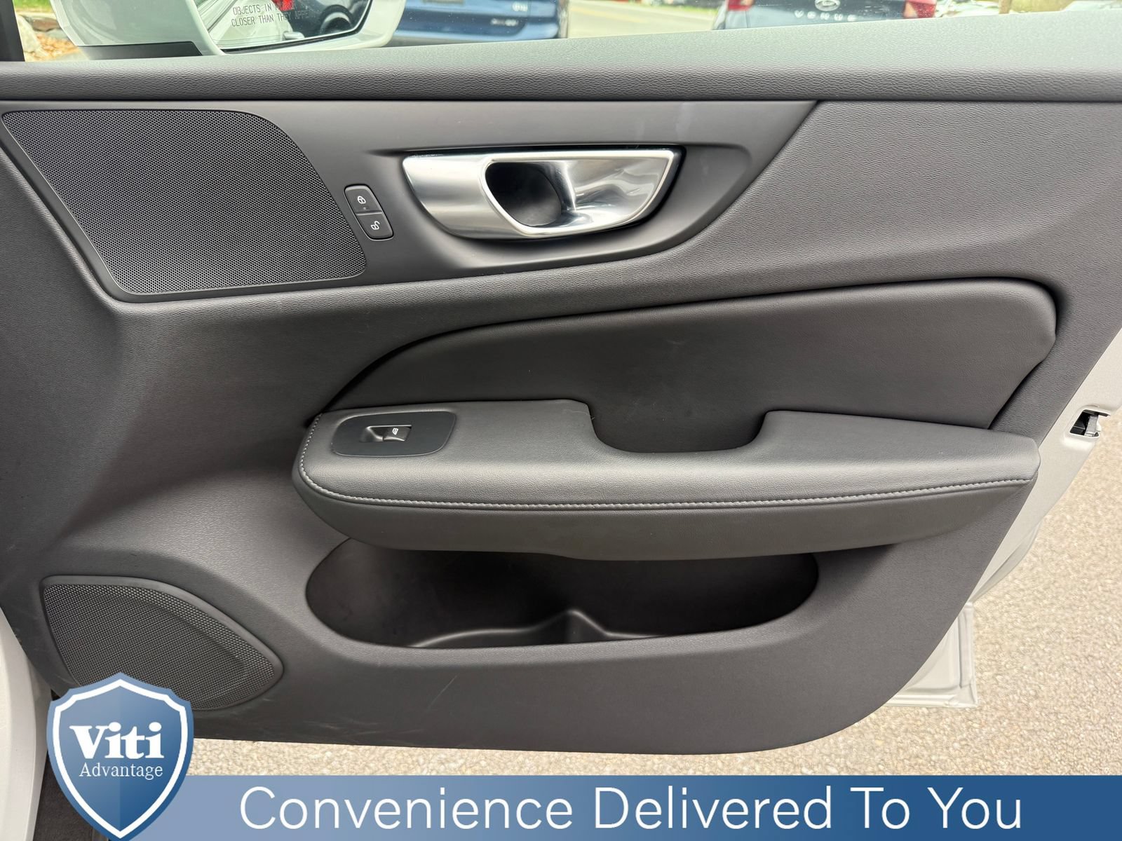 Used 2025 Volvo V60 B5 Cross Country Plus AWD/4WD image 29