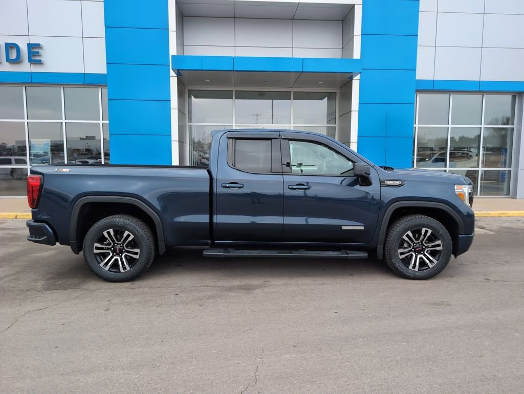 Used 2021 GMC Sierra 1500 Elevation w/ LPO, Elevation Black Package image 1