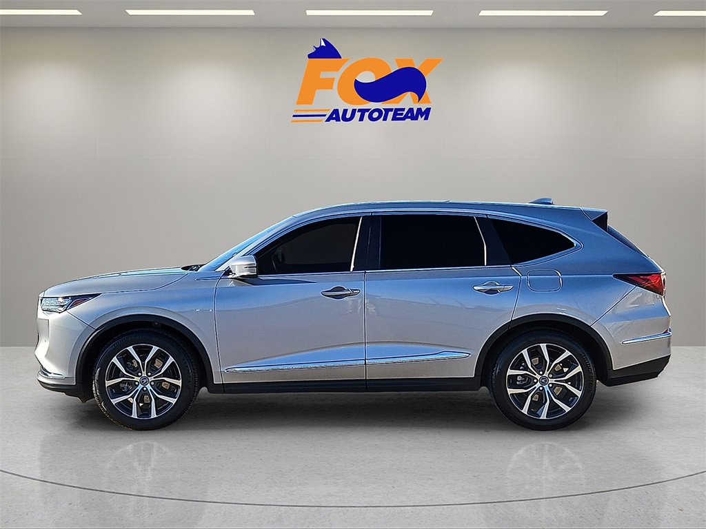 Certified 2023 Acura MDX FWD w/ Technology Package image 2