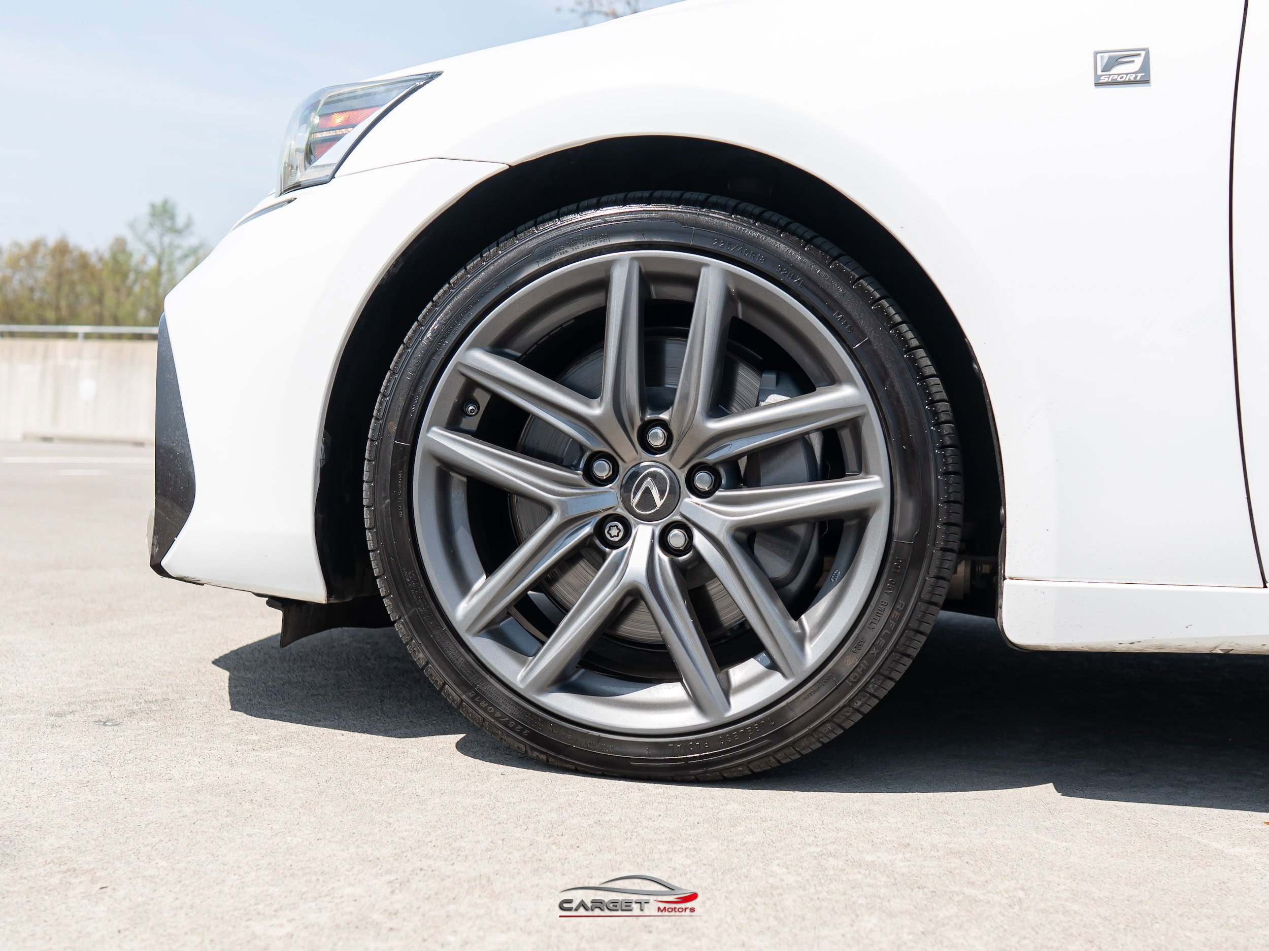 Used 2018 Lexus IS 300 F Sport w/ F Sport Package RWD image 10