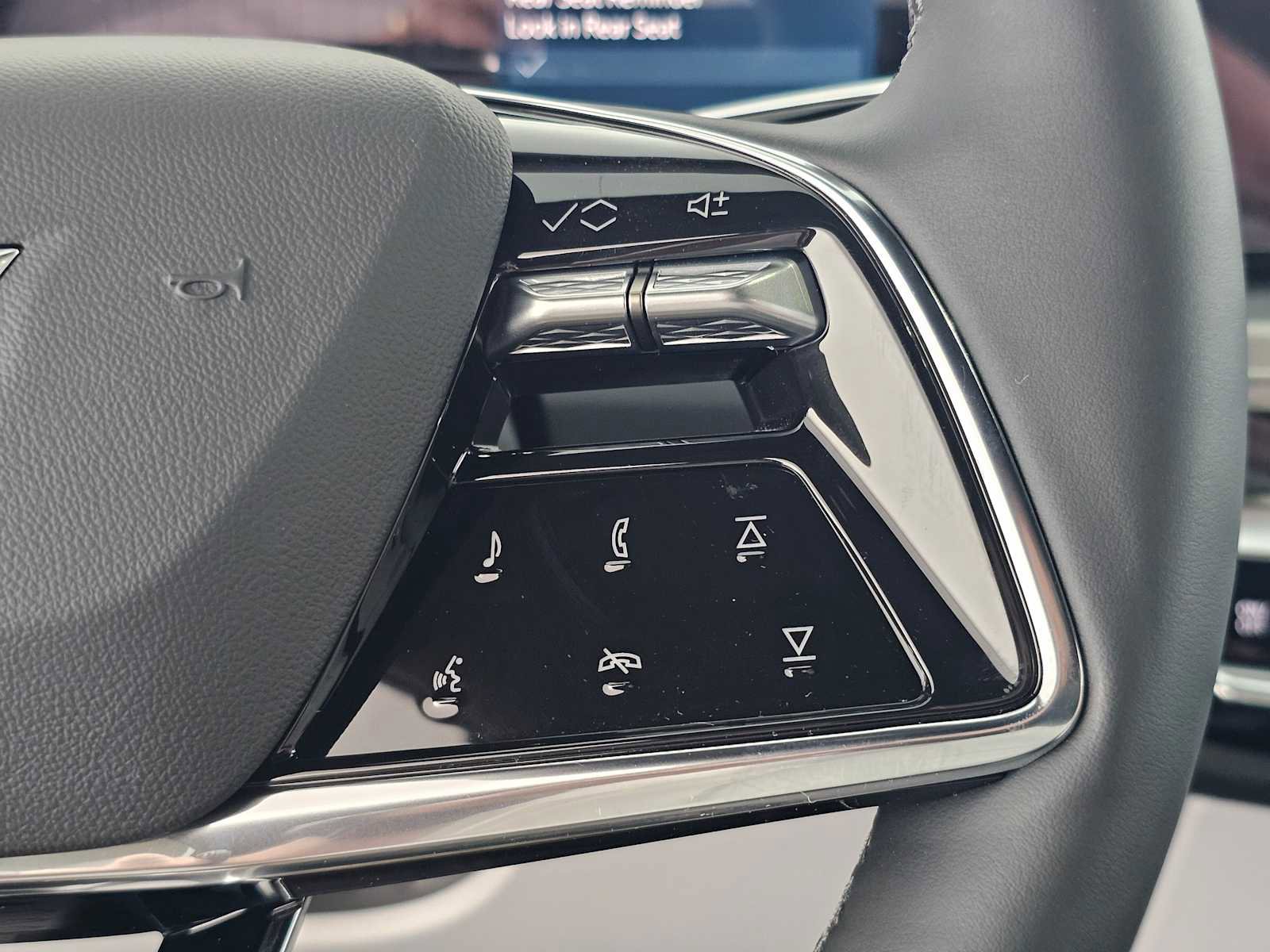 New 2026 Cadillac Lyriq Sport image 28