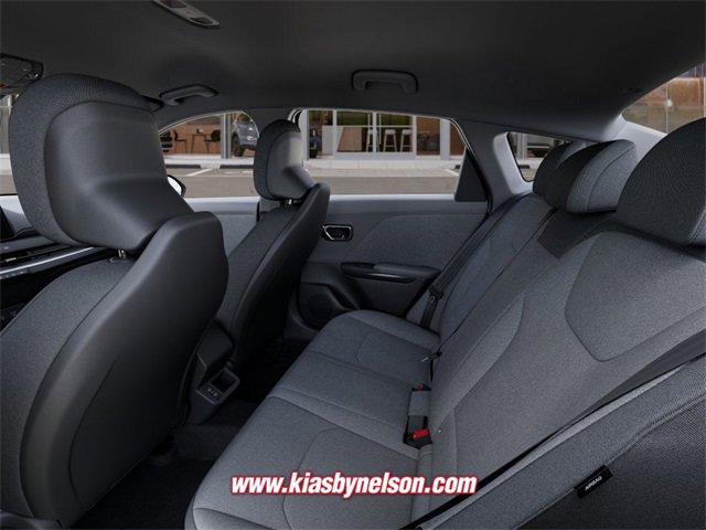 New 2025 Kia K4 LXS image 18