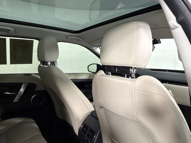 Certified 2025 Land Rover Discovery Sport S AWD/4WD image 29