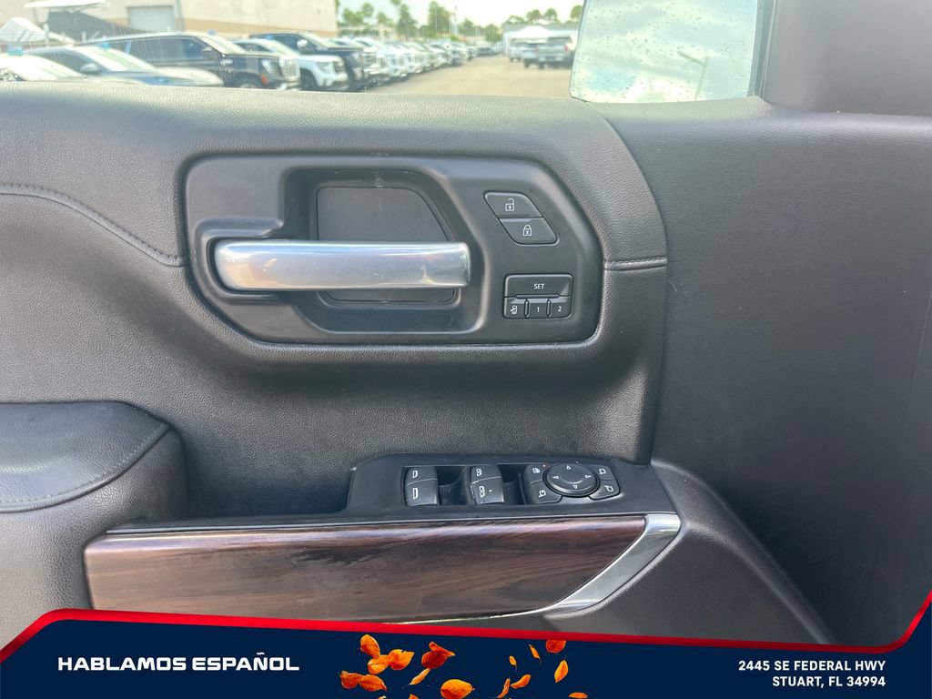 Used 2021 GMC Sierra 1500 SLT w/ SLT Premium Plus Package AWD/4WD image 22