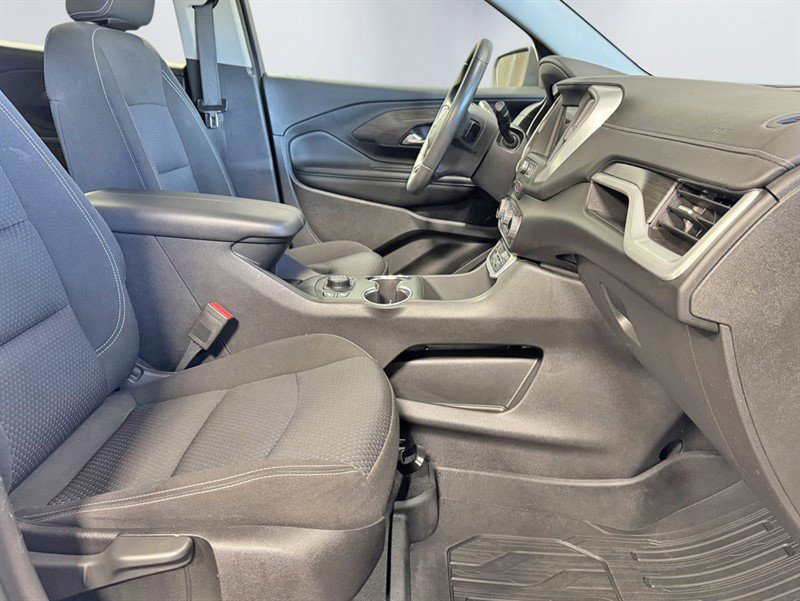 Used 2022 GMC Terrain SLE w/ Driver Convenience Package image 26