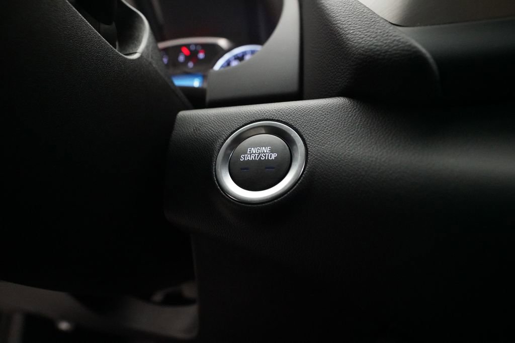 Used 2024 GMC Terrain SLE w/ Driver Convenience Package image 31