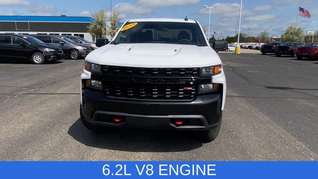 Certified 2022 Chevrolet Silverado 1500 Custom Trail Boss w/ LPO, Dark Essentials Package AWD/4WD video 3