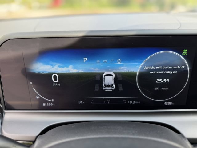Certified 2025 Kia Seltos X-Line AWD/4WD image 15
